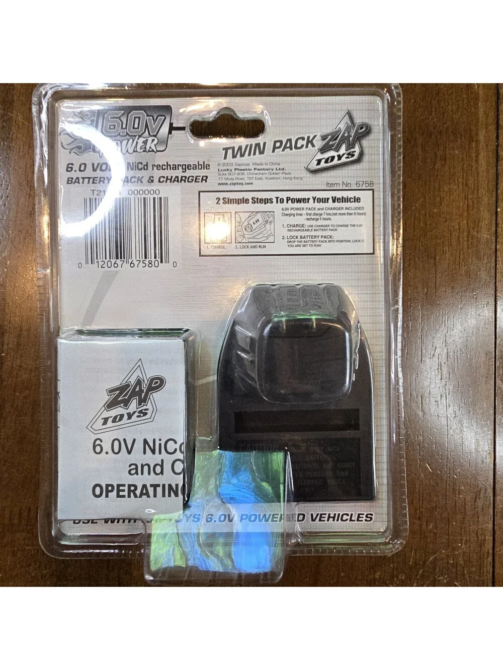 Zap Toys 6.0v Rechargeable Ni-Cd RC Car Battery & Charger Sealed 6758